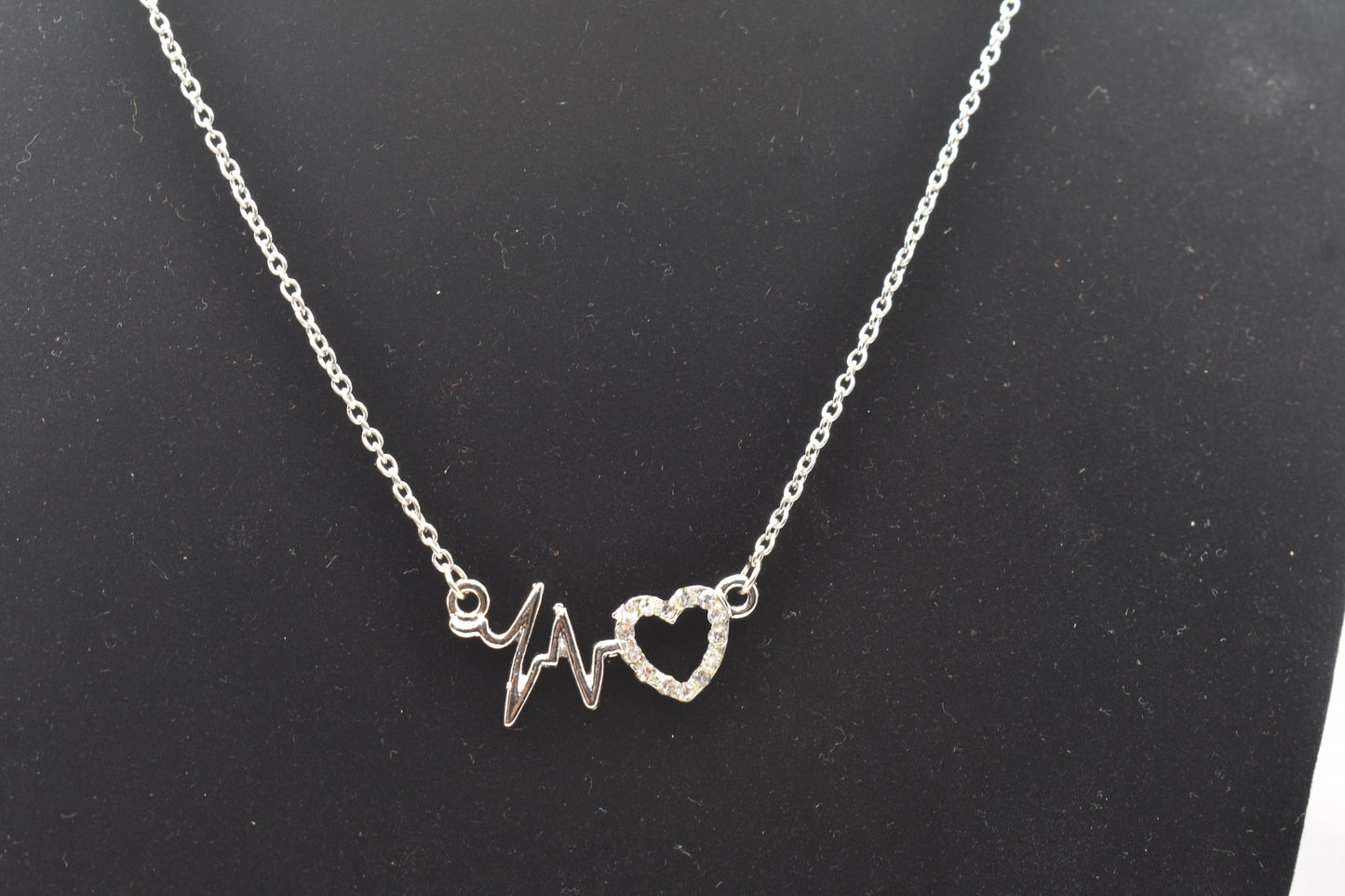Heart Shaped Pendant Silver Color Chain