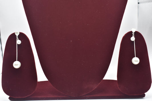 Beautiful White Pearls Earrings