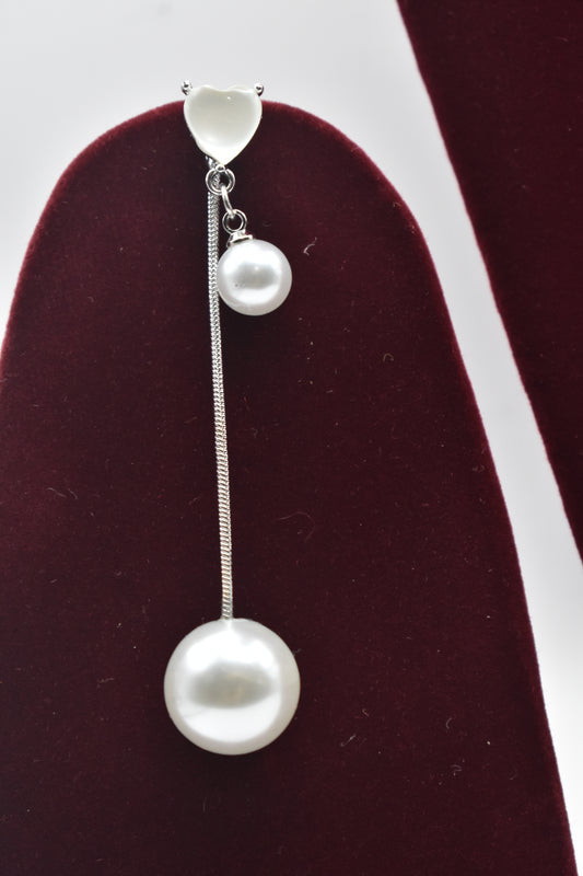 Beautiful White Pearls Earrings