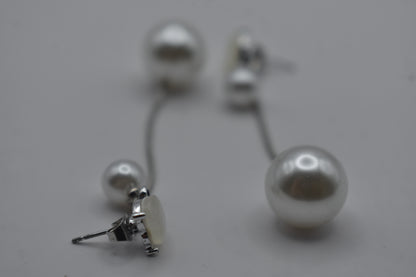 Beautiful White Pearls Earrings