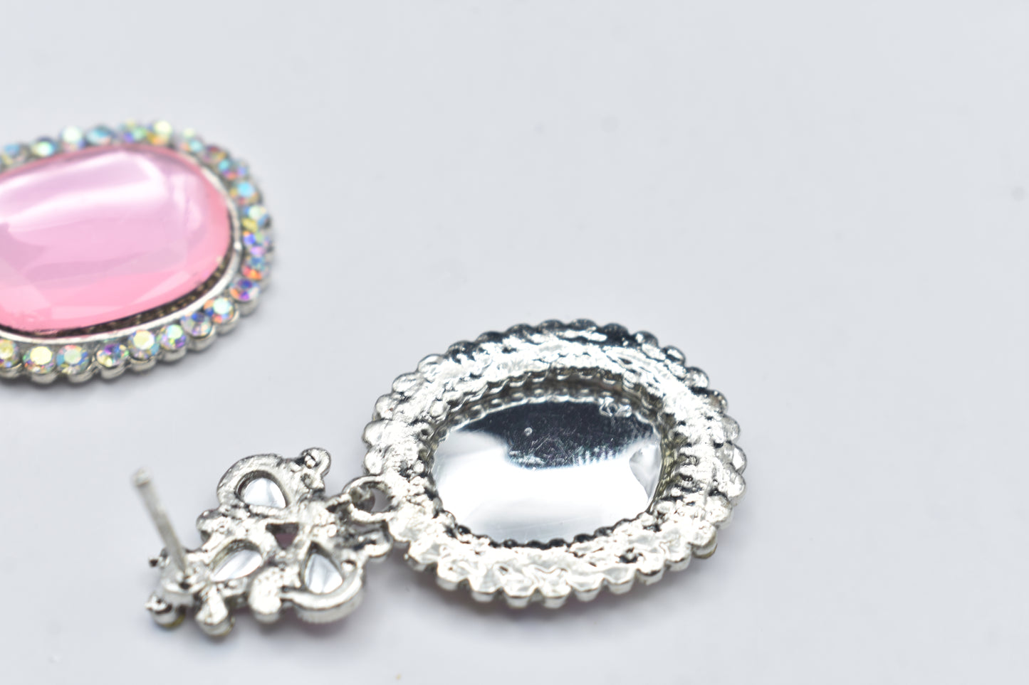 Pink Monalisa Studded Earring
